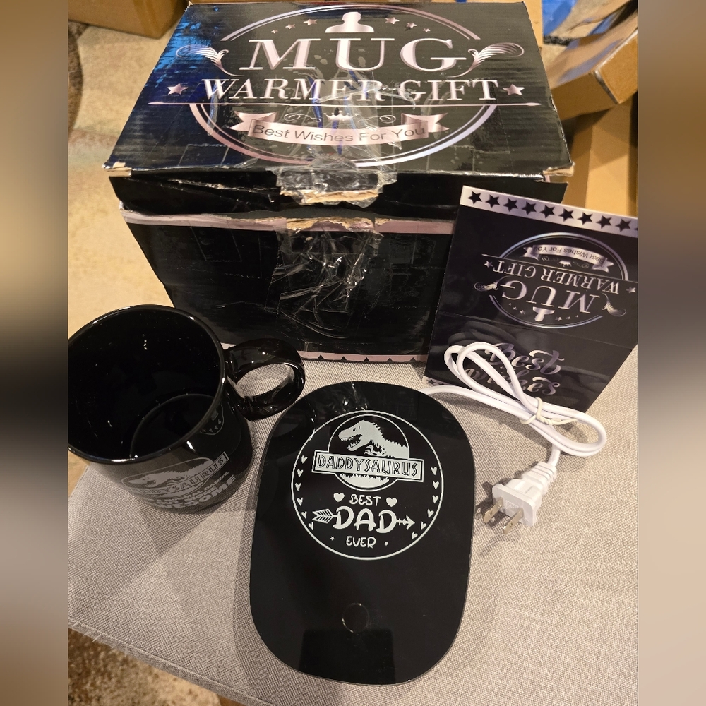 Daddysaurus Black Mug and Warmer Set